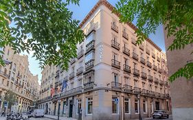 Hotel Infantas by MIJ